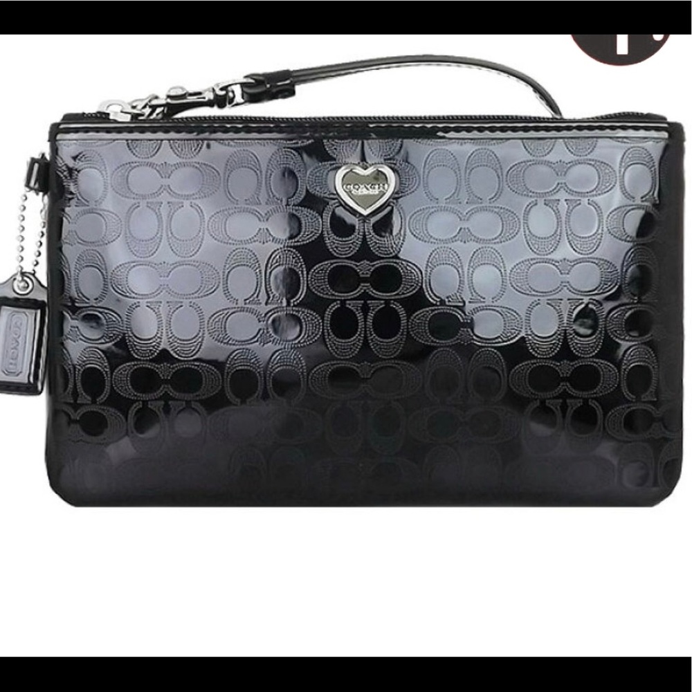 Stylish Coach Wristlet